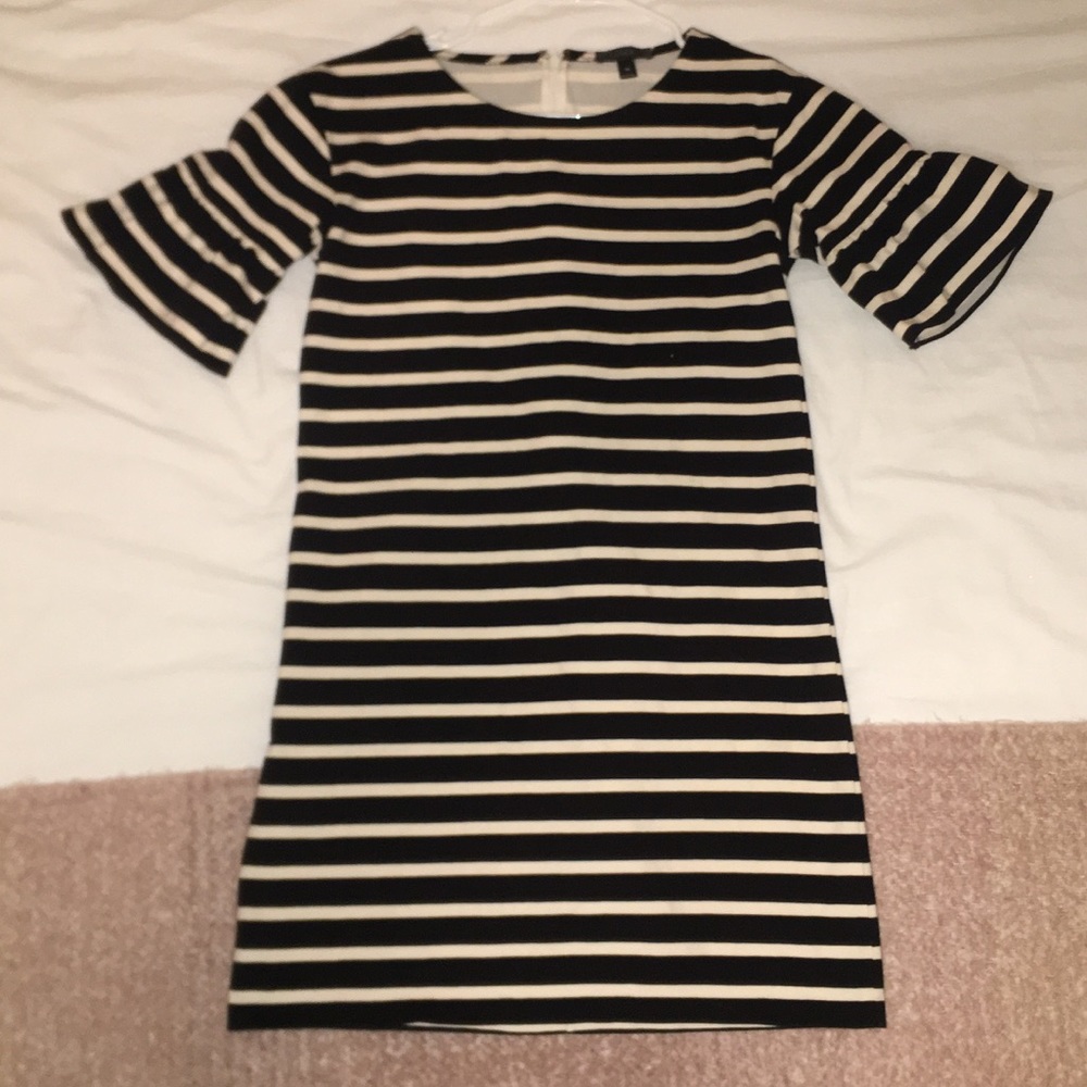 Jcrew bell sleeve dress