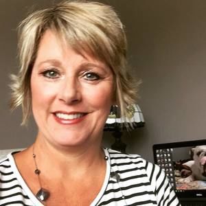 Meet your Posher, Valerie