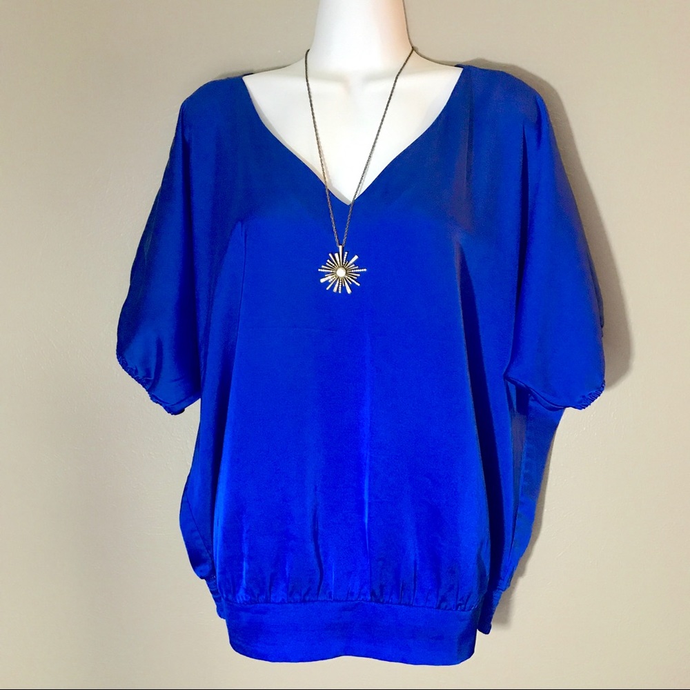 ⛔️HOLD⛔️💙Gorgeous Blue - Express - NWOT!💙