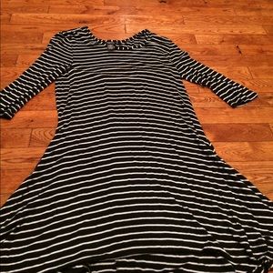 Rue 21 quarter length sleeve