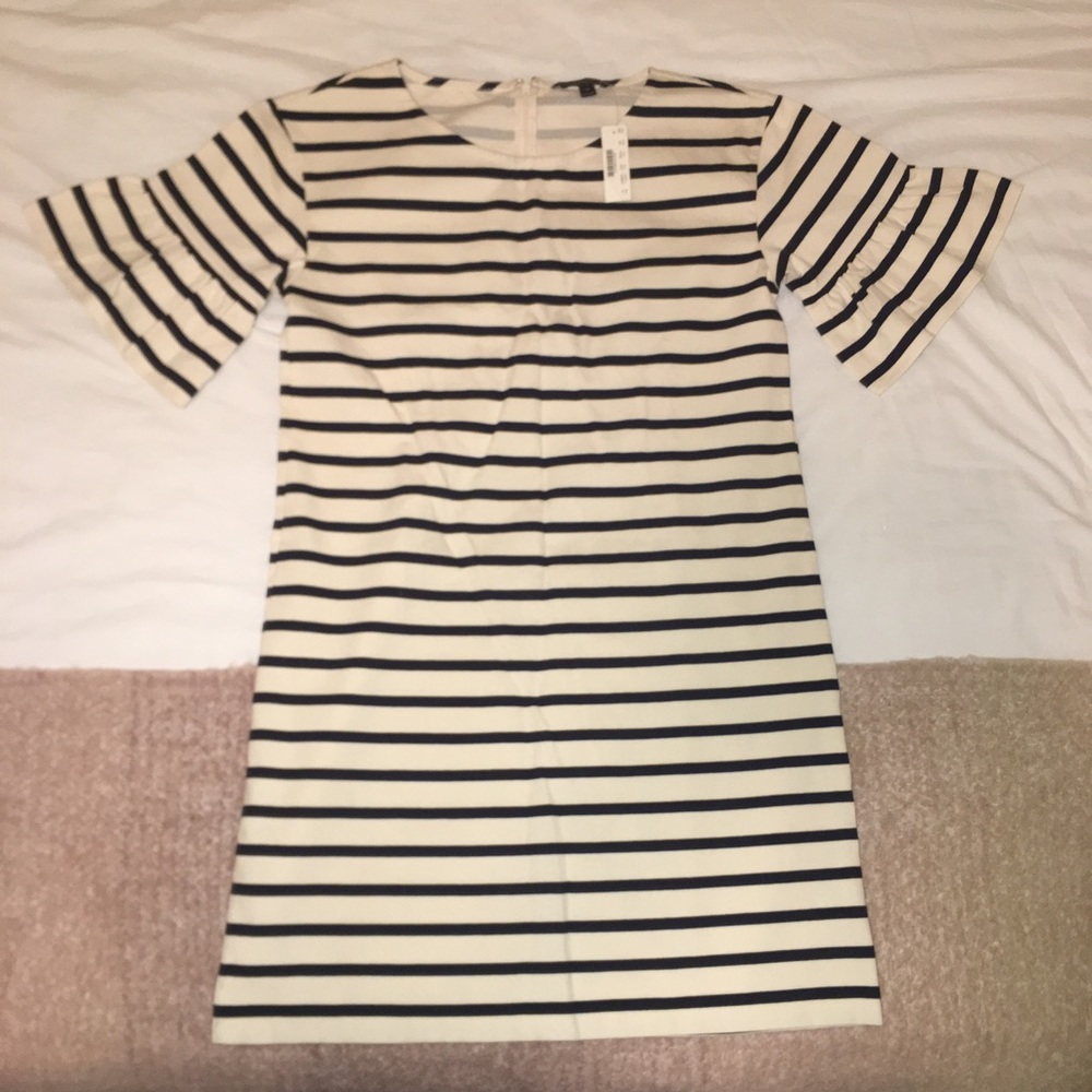 Jcrew bell sleeve dress