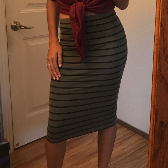 Pencil Skirt - Picture 1 of 4