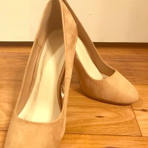 Nude Heels Nude Heels