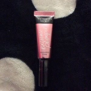 Victoria's Secret Extreme Plumper