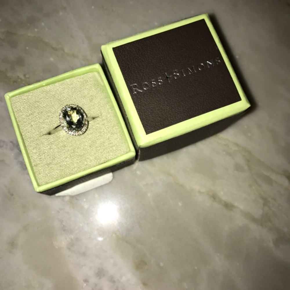 Ross and simons ring