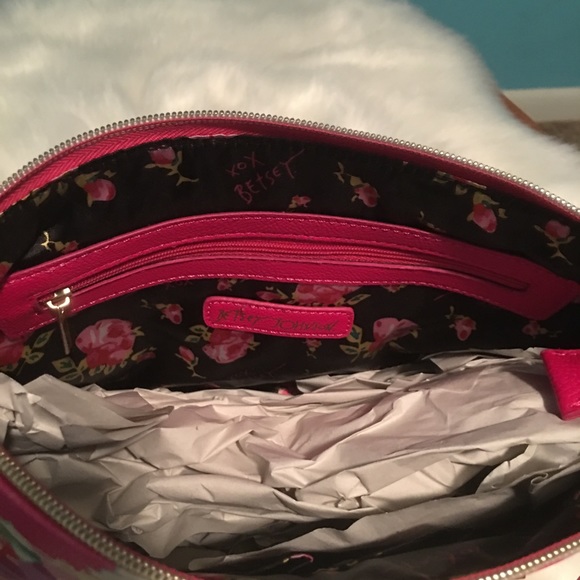 Betsey Johnson Cosmetic Bag - Picture 3 of 3