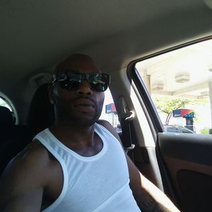 Meet your Posher, Victor