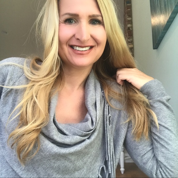 Cheyenne Gray Boho Fringe Sweater 💕Sale Last One - Picture 2 of 5