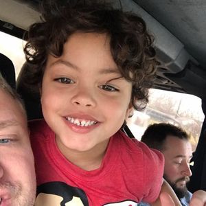 Meet your Posher, Aron