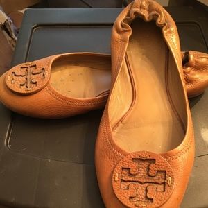 Tory Burch Tan Revas- Size 10.5 GUC