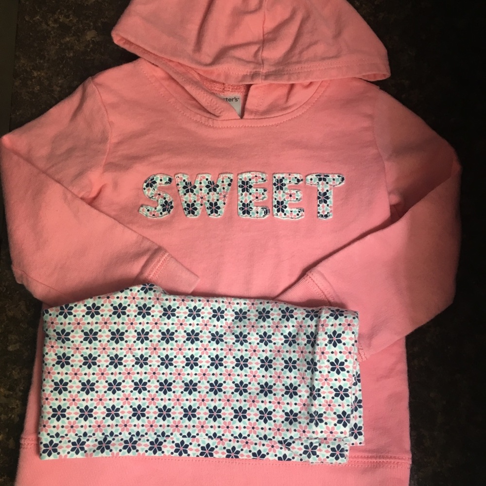 Sweatshirt + Pants Set