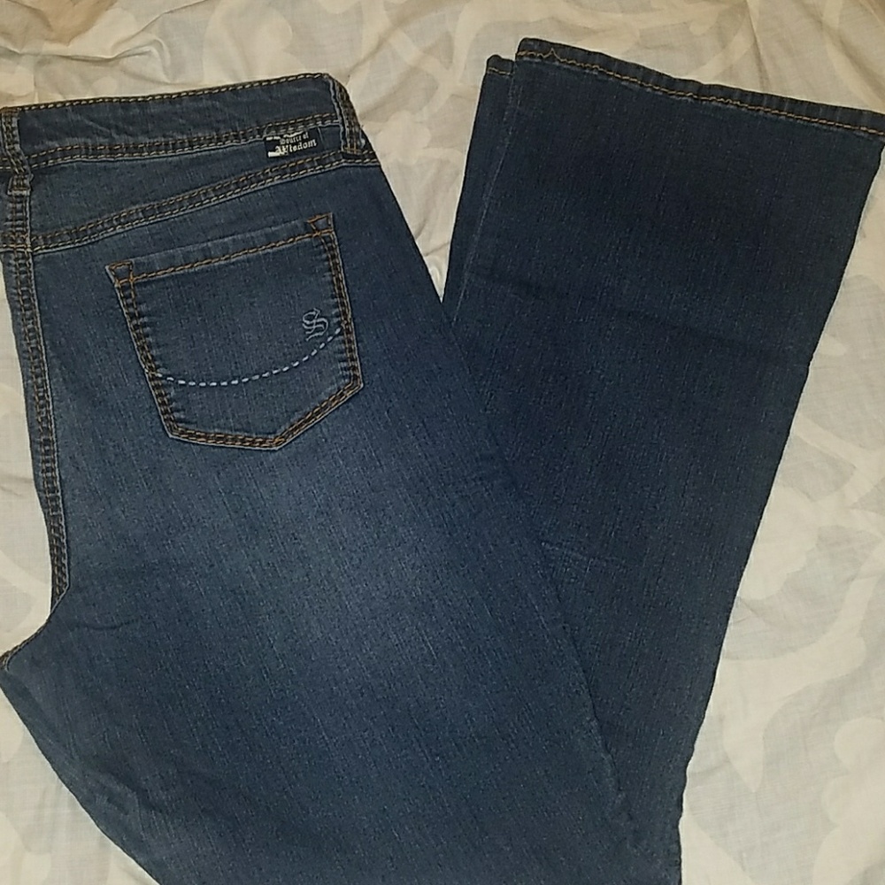 Torrid bootcut Jean - worn once