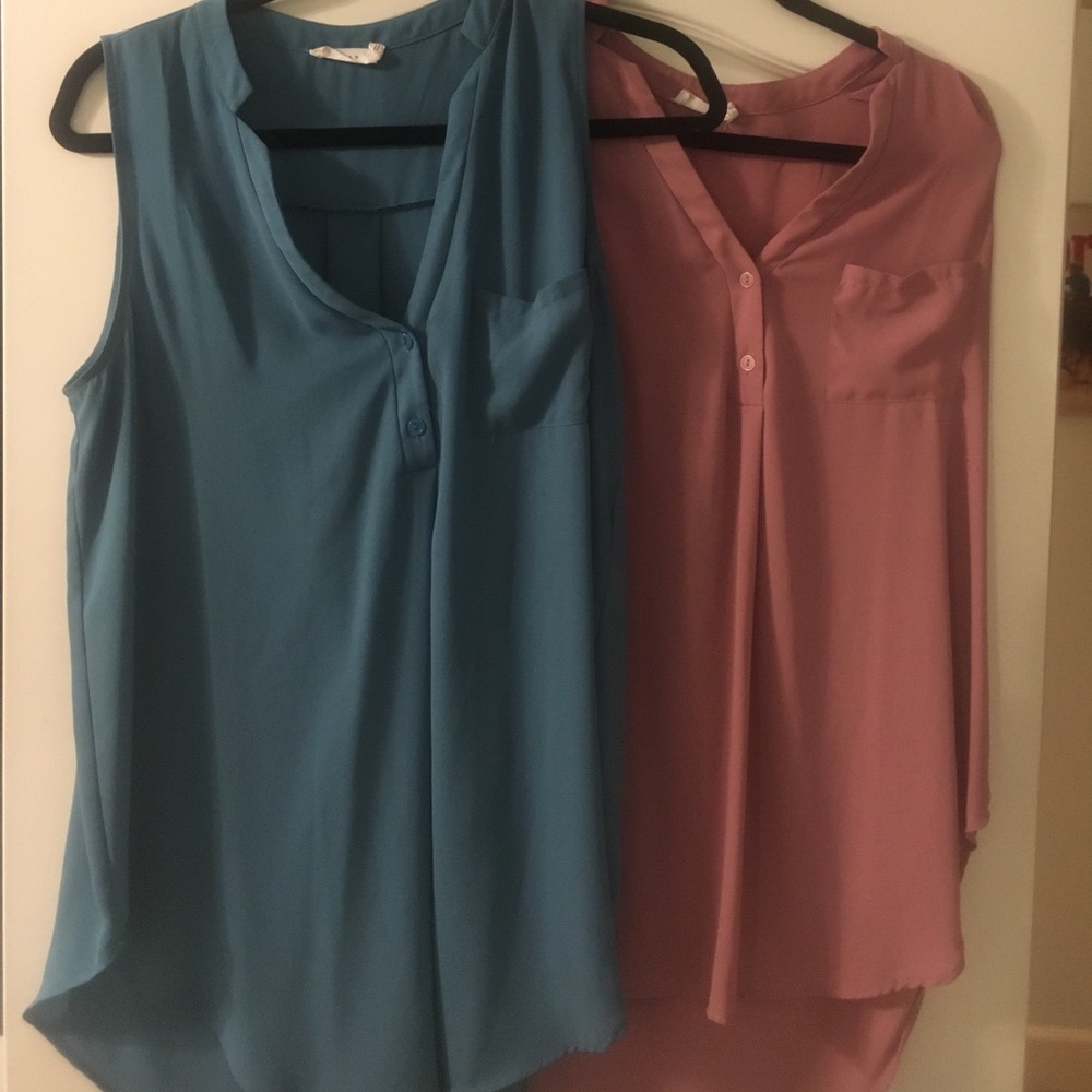 Lush sleeveless hi lo top