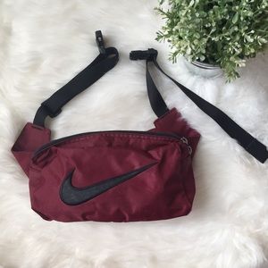 nike fanny pack vintage