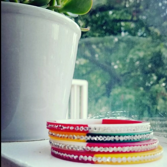 Bangles - Picture 4 of 4
