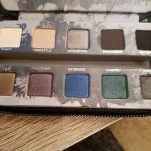 Urban Decay Smoked Palette