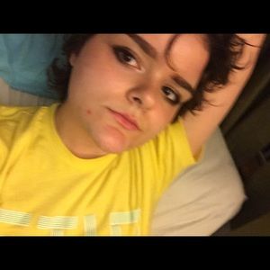 Meet your Posher, Leana