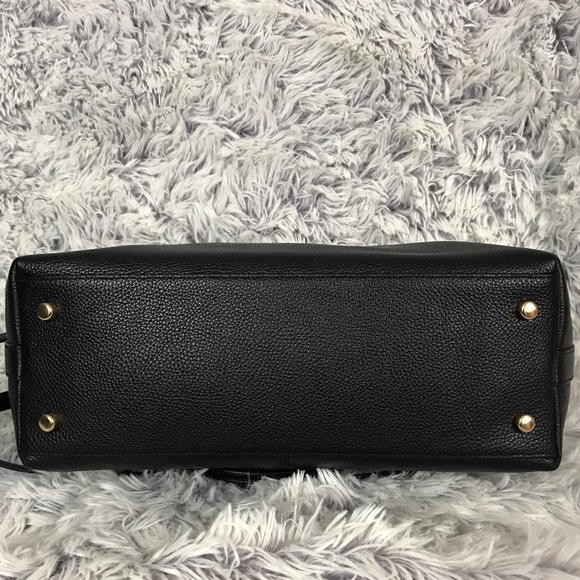 Coach Tyler Tote in Pebble Leather - Picture 5 of 8