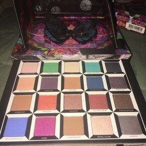 Urban Decay Alice Through the Looking Glass