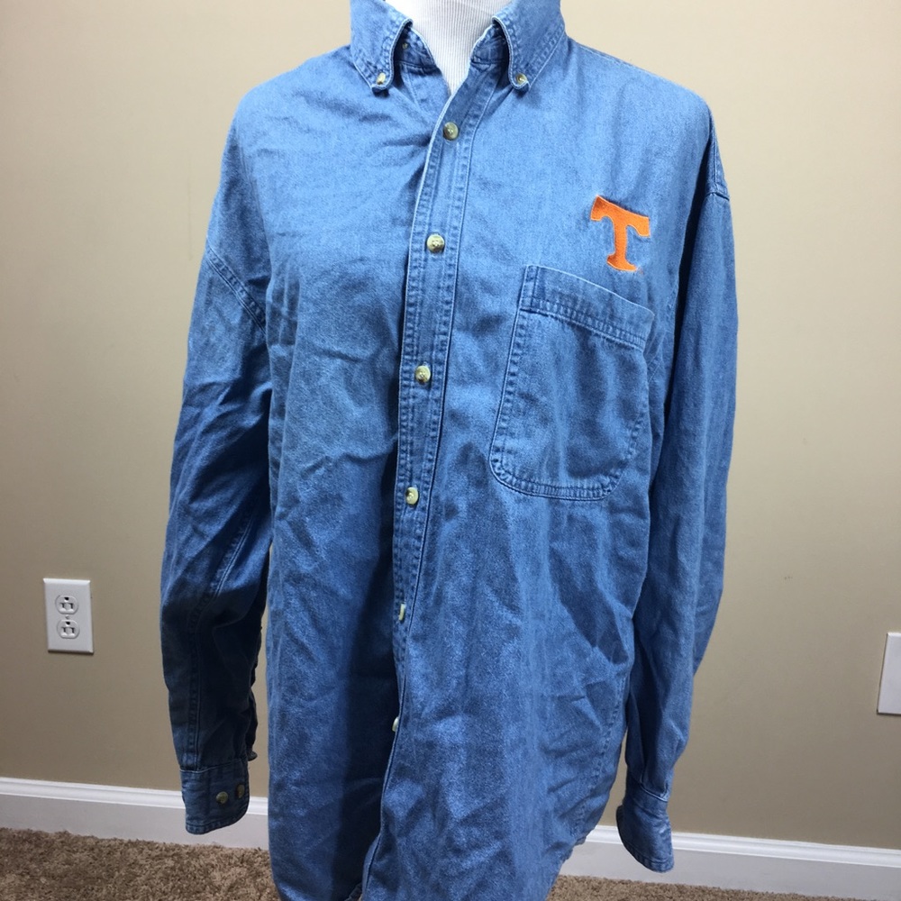 Coosacounty mens long sleeve blue button down.