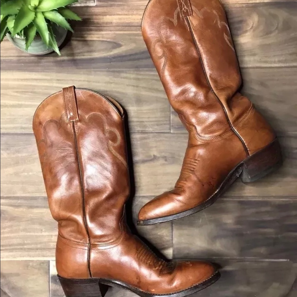 J Chisholm cowboy riding boots tan size 7.5 D