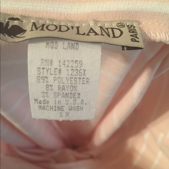 Plus Size Pencil Skirt (Cassie) - Picture 3 of 3