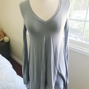 Anthropologie V Neck Tunic ❄️ Anthropologie V Neck Tunic ❄️