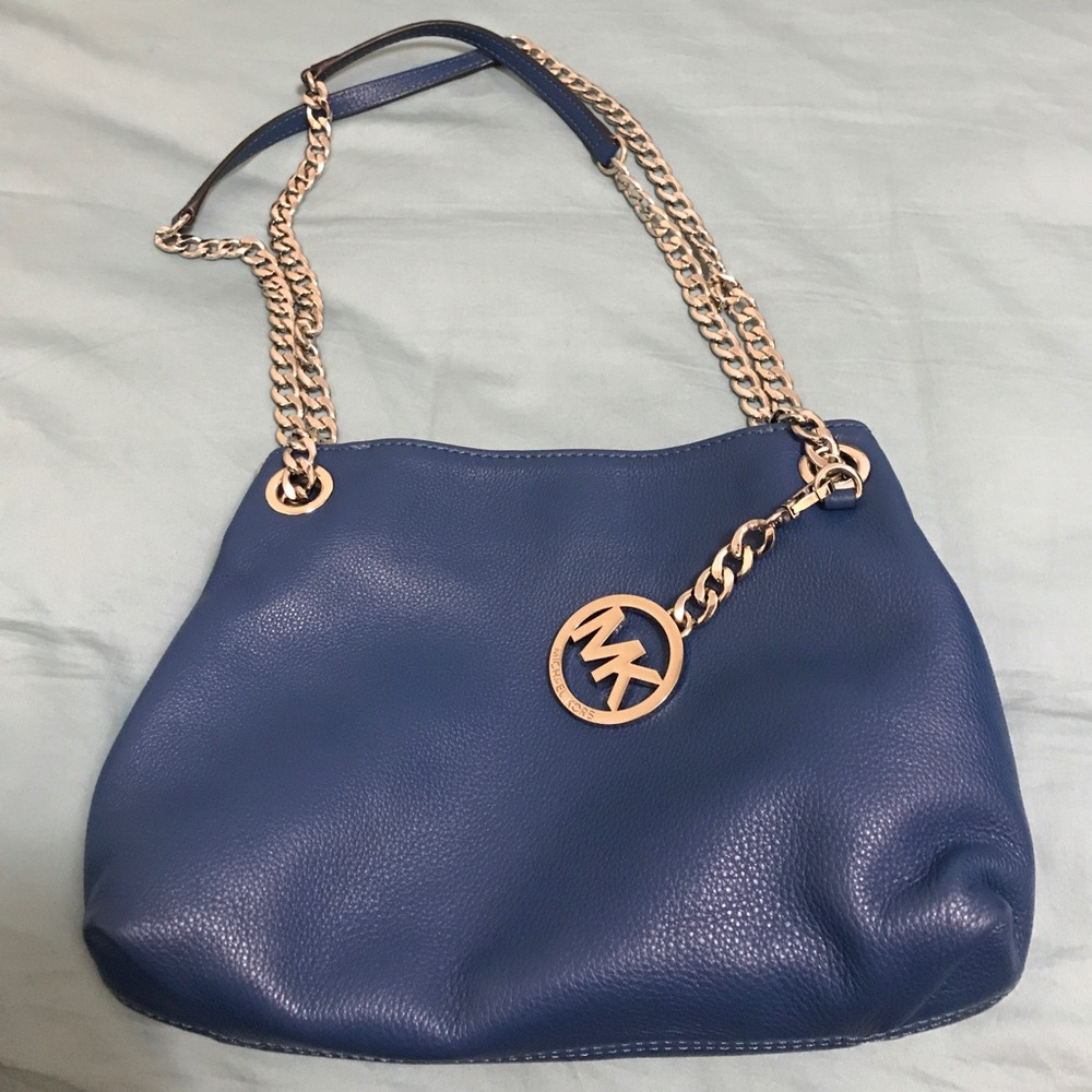 MICHAEL Michael Kors Jet Set Chain Messenger Bag
