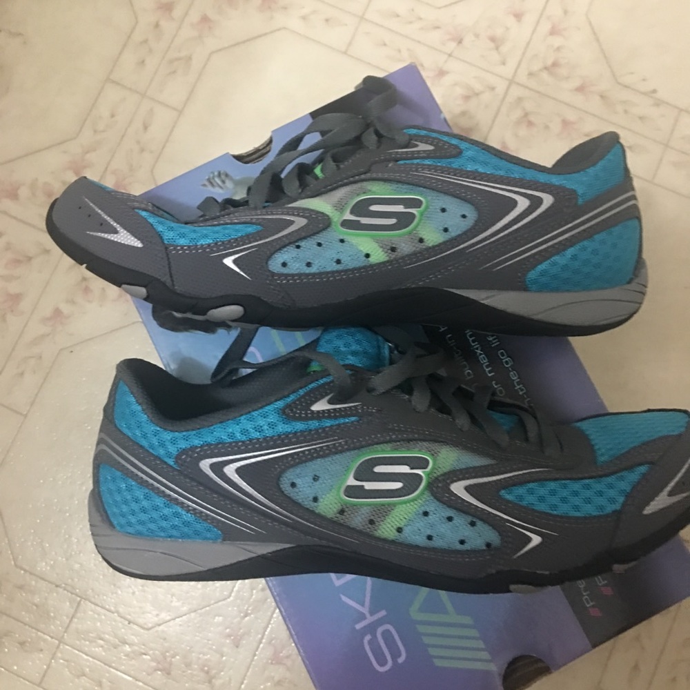 Brand new Skechers active light weight shoes