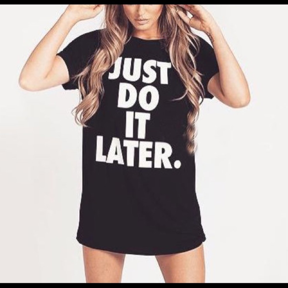 BRAND NEW! Super trendy tee!