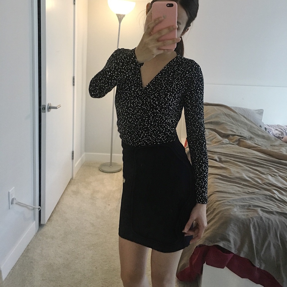🔥 Elegant Ann Taylor wrap long sleeve blouse