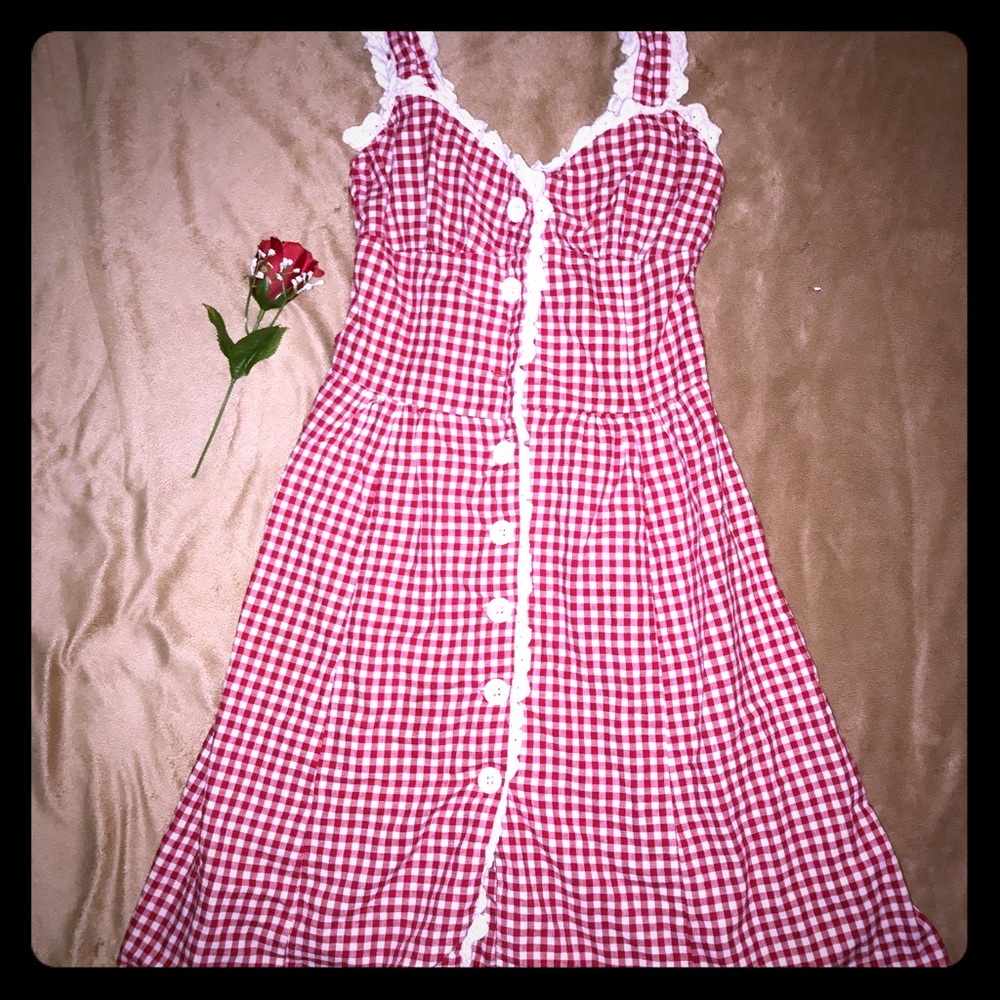 Gingham checkered lace dress