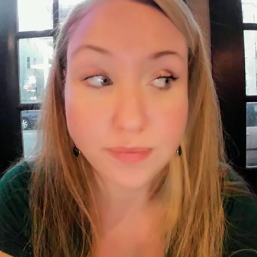 Meet your Posher, Anna