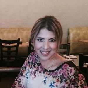 Meet your Posher, Lorena