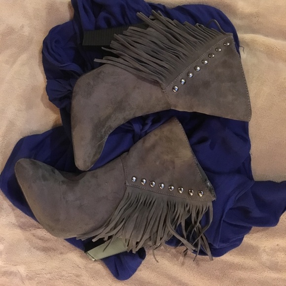 🍁Fringe Booties - Picture 2 of 3