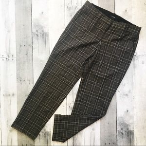 J Crew Cafe Capri Wool Blend Plaid Pants J Crew Cafe Capri Wool Blend Plaid Pants