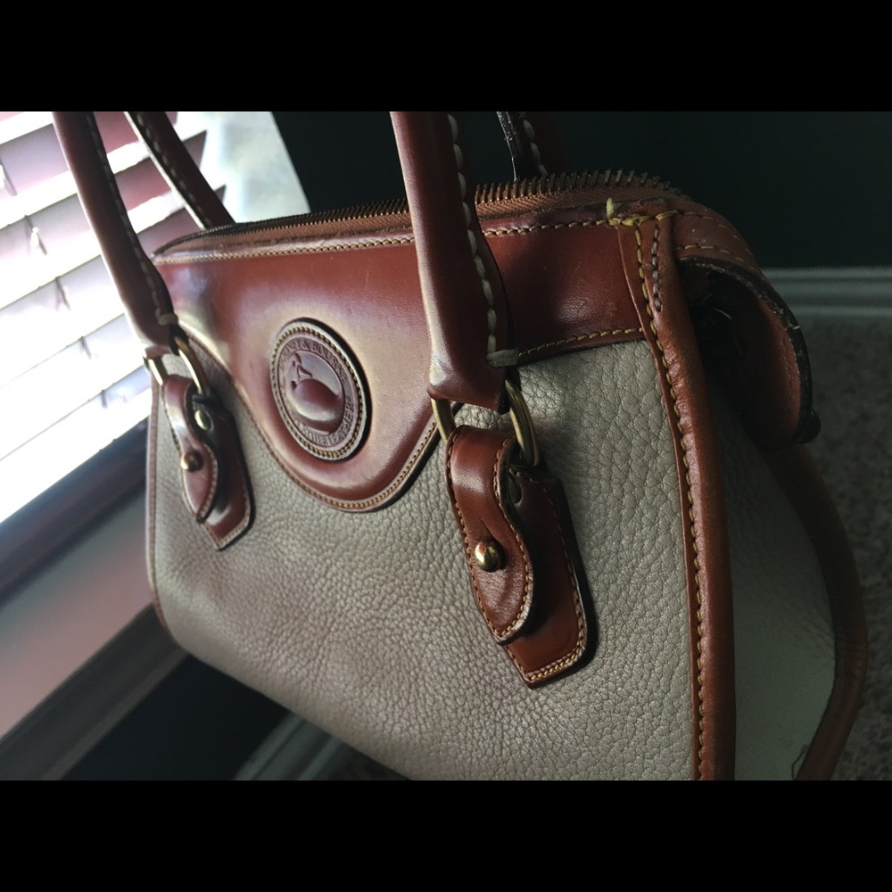 Handbag - Picture 4 of 6
