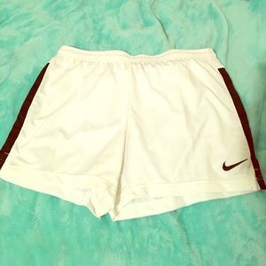 NIKE WHITE AND BLACK SIDE STRIPE SHORTS