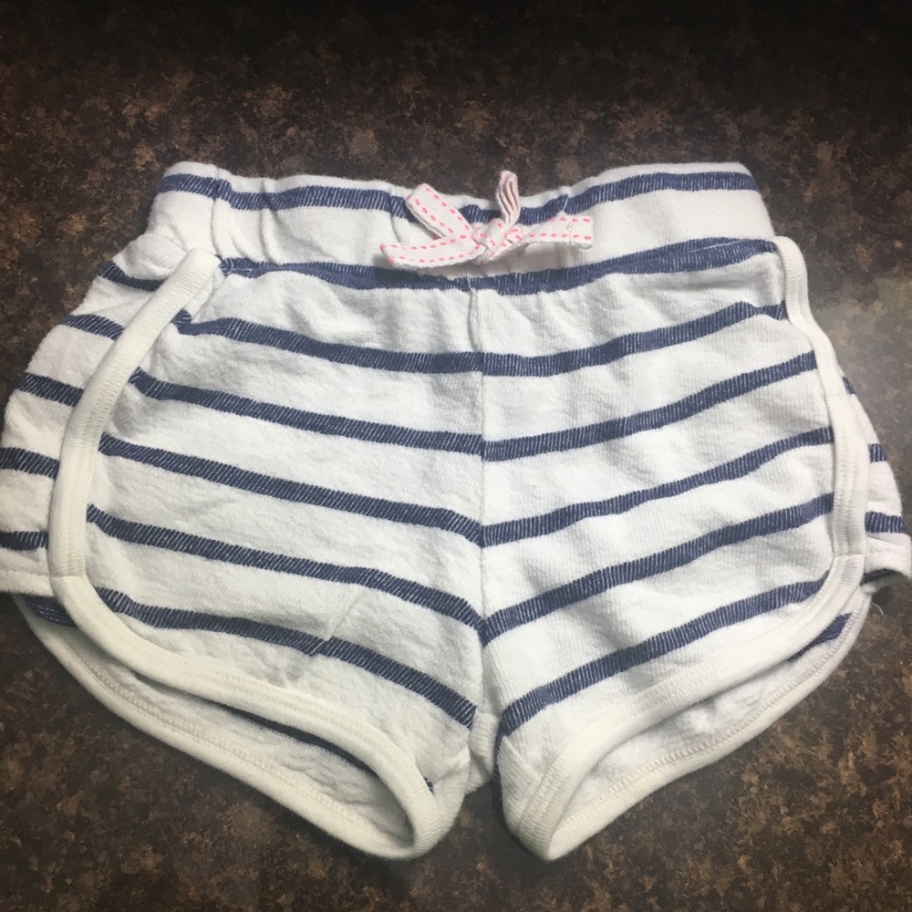 Shorts (bundle only)