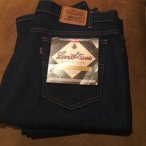 Levi Action Jeans