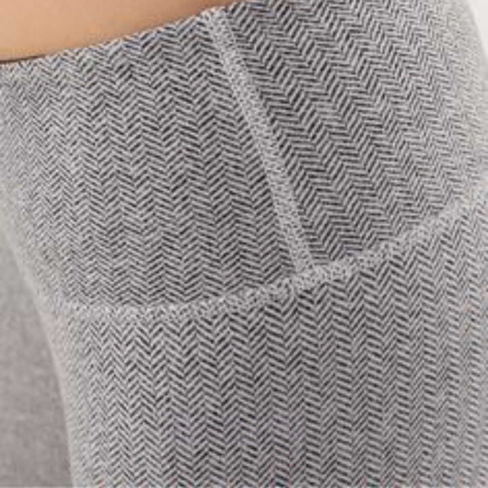 light grey herrington bone lululemon leggings