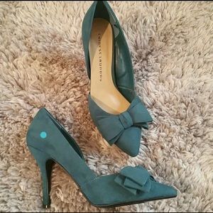 chinese laundry green pumps