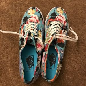 Hawaiian flower Vans