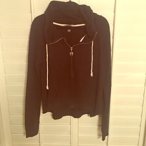 VS Hoodie 🖤❤️