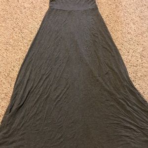Long gray maxi skirt ๐๐ผ Long gray maxi skirt ๐๐ผ