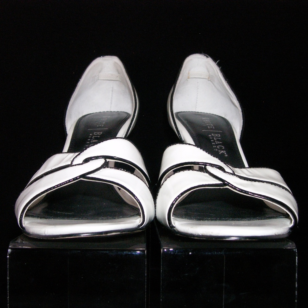 White House Black Market open toe white heels 9.5M - Picture 6 of 8