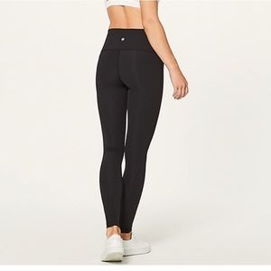 black lululemon leggings