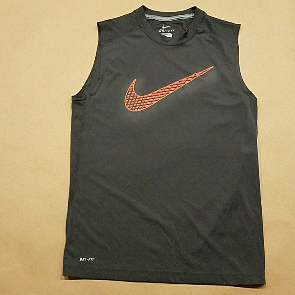 Boys Nike Dri-FIT Sleeveless Tee Shirt large Lg