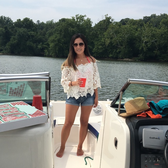 Meet your Posher, Susanna - Picture 2 of 3