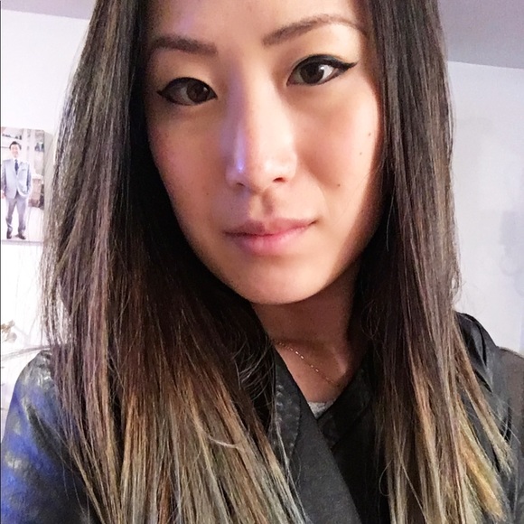 Meet your Posher, Susanna - Picture 3 of 3